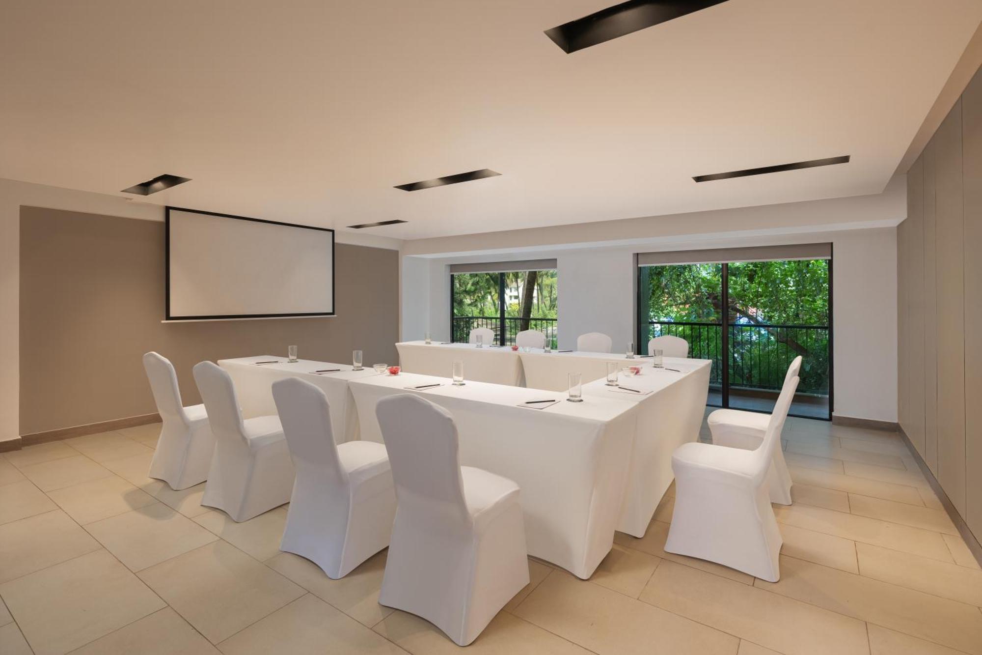 Fairfield By Marriott Goa Anjuna Baga Dış mekan fotoğraf